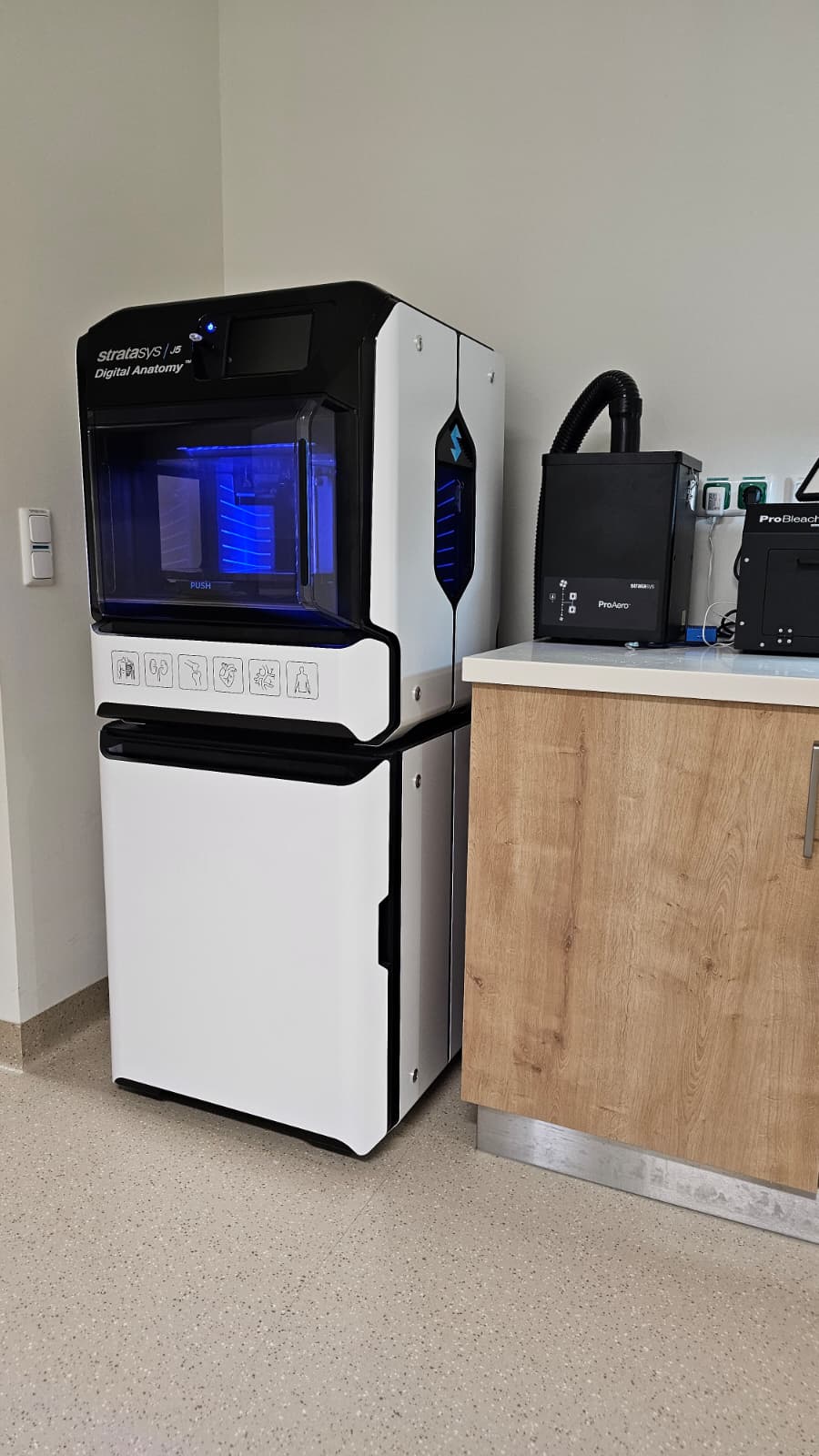 Stratasys J5 Digital Anatomy 3D printer for patient-specific anatomical models